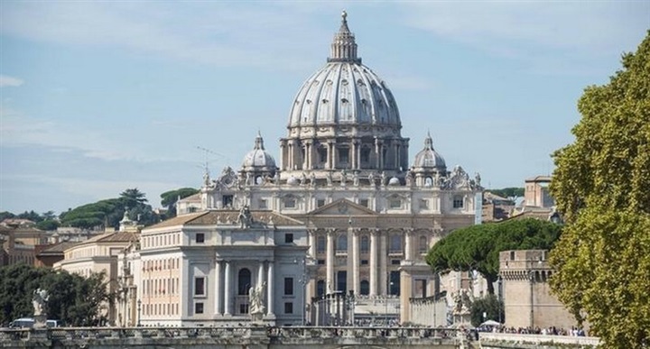 الفاتيكان يحظر على المسيحيين الانتماء إلى “الماسونية”