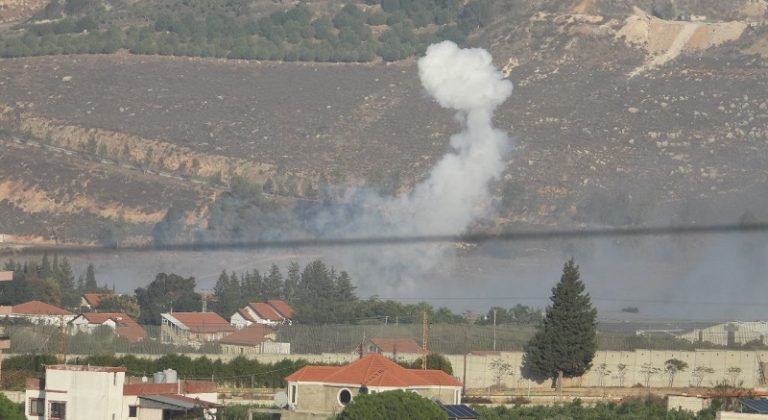 مدفعية العدو تستهدف قرى جنوبية