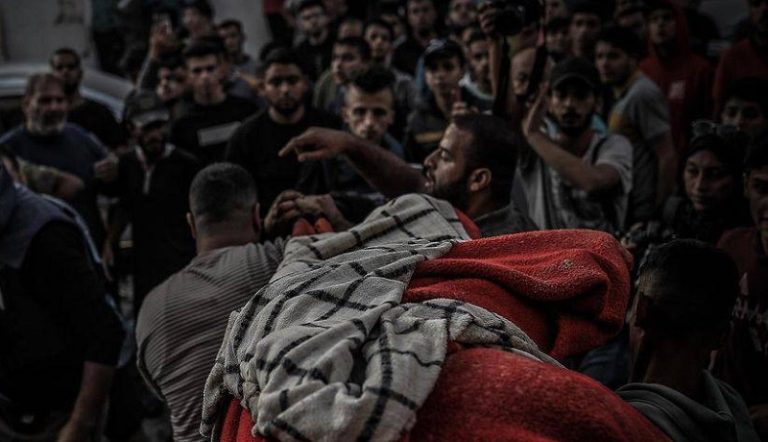 “المكتب الإعلامي” في غزة: الاحتلال ارتكب أكثر من 1330 مجزرة!