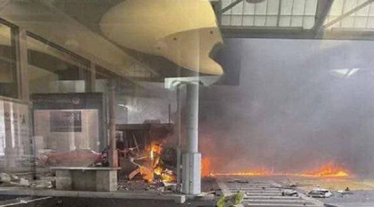 بالفيديو..انفجار سيارة يغلق الحدود بين الولايات المتحدة وكندا