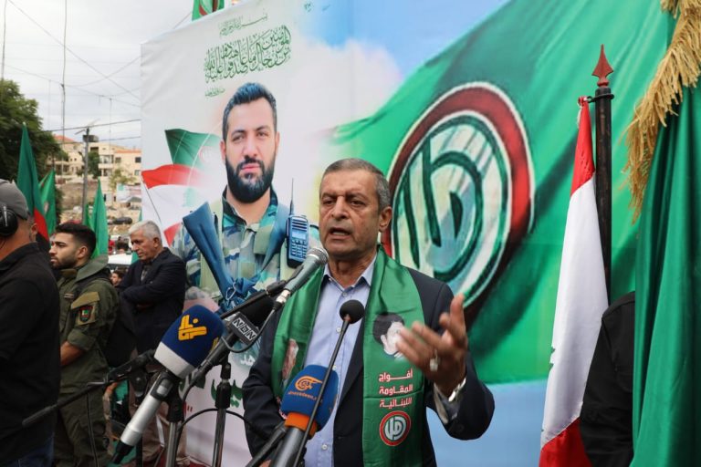 قبيسي في تشييع الشهيد داوود: “إسرائيل” لا تفهم إلا لغة المقاومة