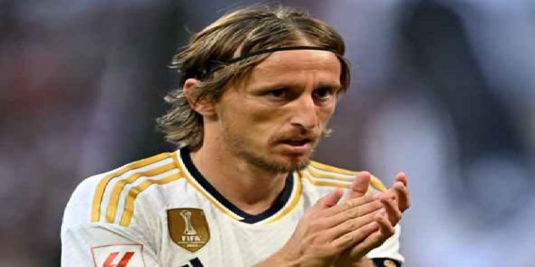 تقارير تكشف: مودريتش قريب من مغادرة قلعة الملكي