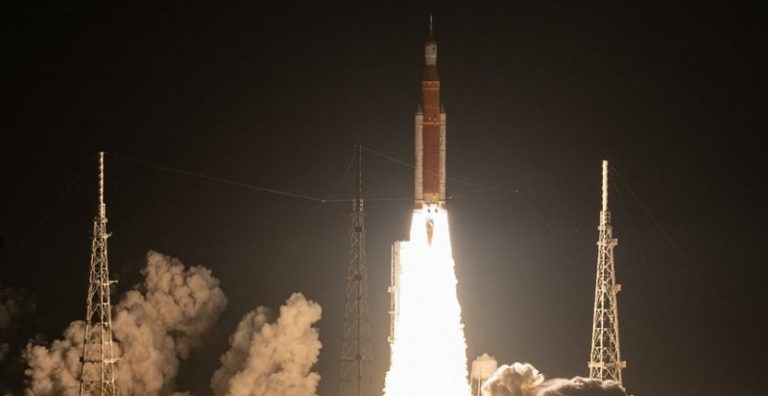 نشاط أميركي إقليمي وخطوات مضبوطة في لبنان