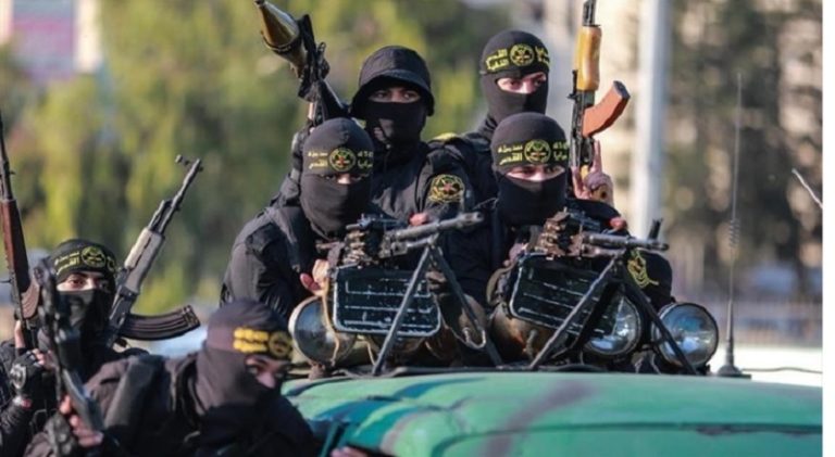 “القسام” تستهدف تحشدات العدو في خان يونس