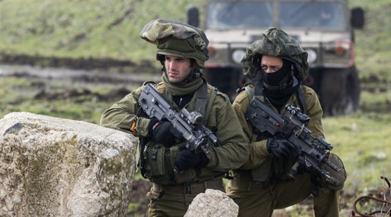 بالفيديو.. الاحتلال يتحول من “قاتل” إلى “مقتول”