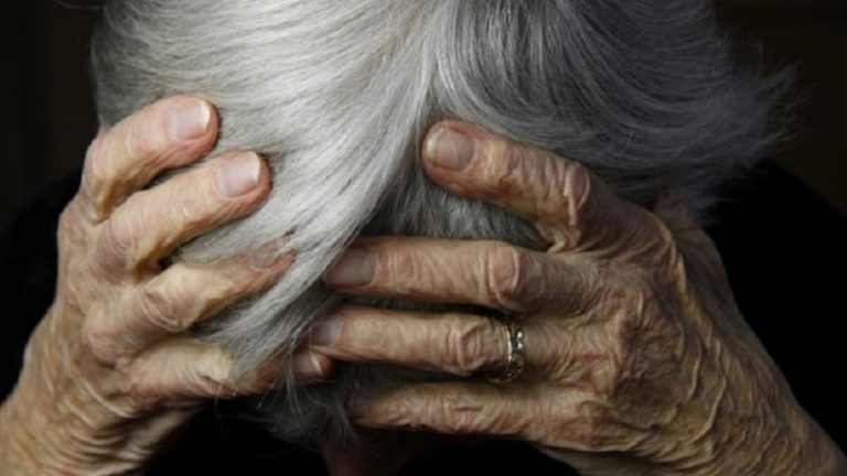 قرية فرنسية يعاني جميع سكانها من الخرف!