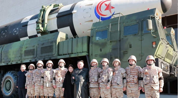 زعيم كوريا الشمالية يأمر الجيش بتسريع الاستعدادات للحرب