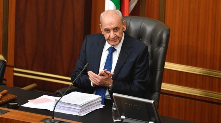 بري: “هلّأ ناطر العونيين”.. وعن مبادرة “الإعتدال”: “أنا كنت وراءها كيف بدي فشّلا”!