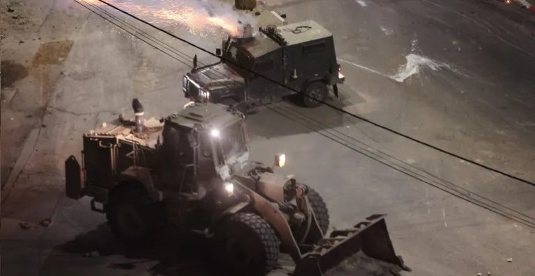 بالفيديو.. 6 شهداء باقتحام الاحتلال مخيم الفارعة بالضفة الغربية