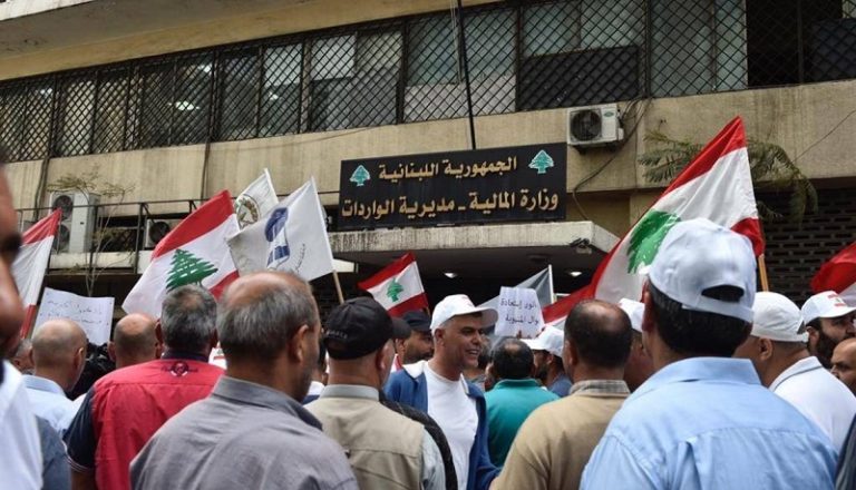 “العسكريون المتقاعدون”: نرفض التفريق بين القطاعات الوظيفية