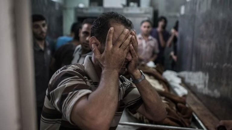 “الصحة” في غزة: 108 شهداء وعشرات المصابين في مستشفى كمال عدوان