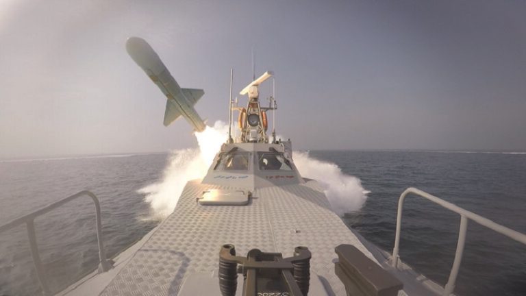 أسلحة جديدة تنضم إلى سلاح “البحرية الإيرانية”