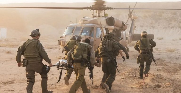 غزة تسحق “غولاني”.. وجنوده يرقصون من الألمِ بعد سحبهم من غزة (فيديو)