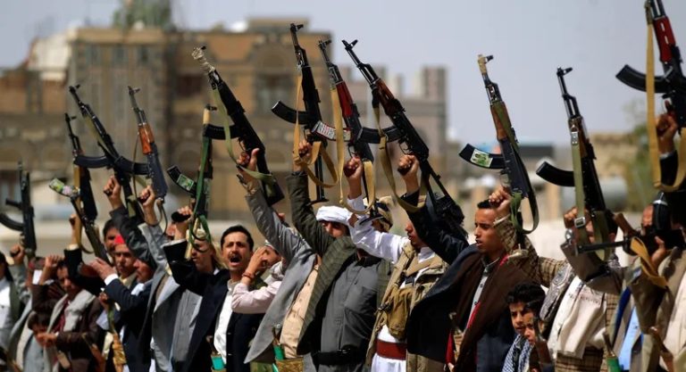 الحوثيون: موقفنا من غزة لن يتغير