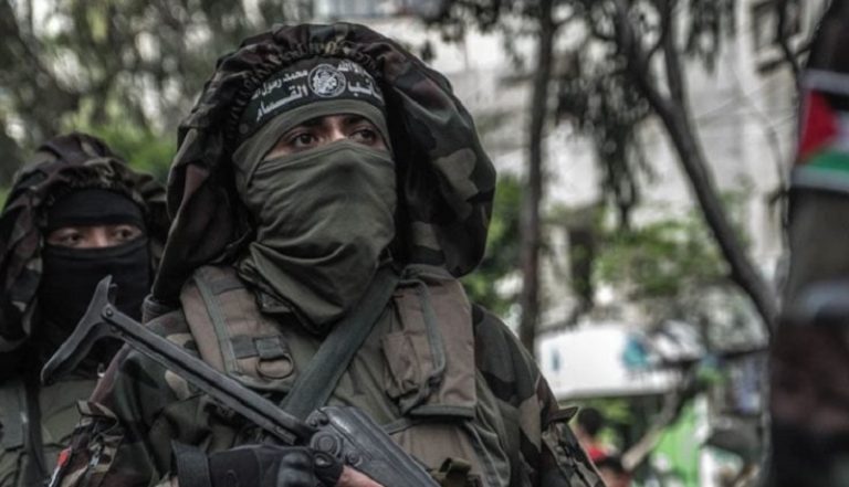 “القسام” تستهدف 4 جرافات للعدو ودبابة ميركافا