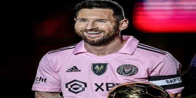 ميسي يحقق جائزة رياضي العام 2023