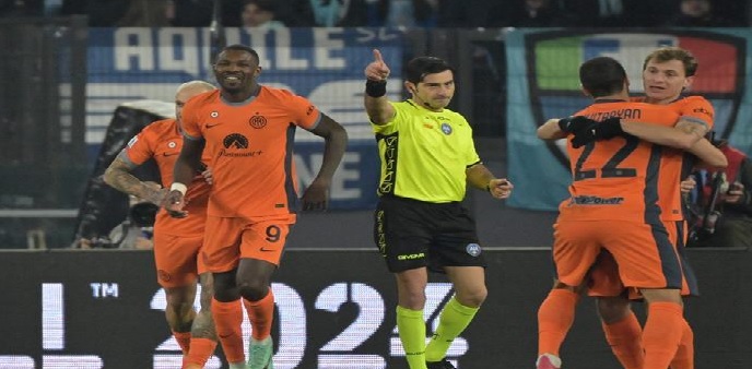 الأنتر يهزم لاتسيو ويحلق بصدارة الكالتشيو