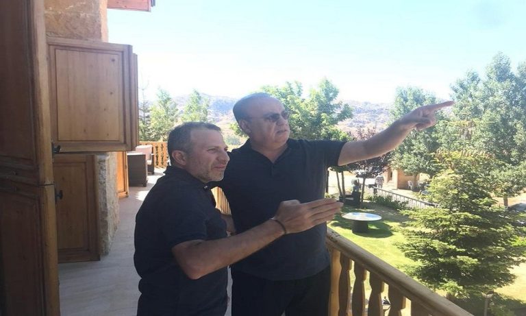 باسيل ووهاب “في مرمى” رواد التواصل الاجتماعي!