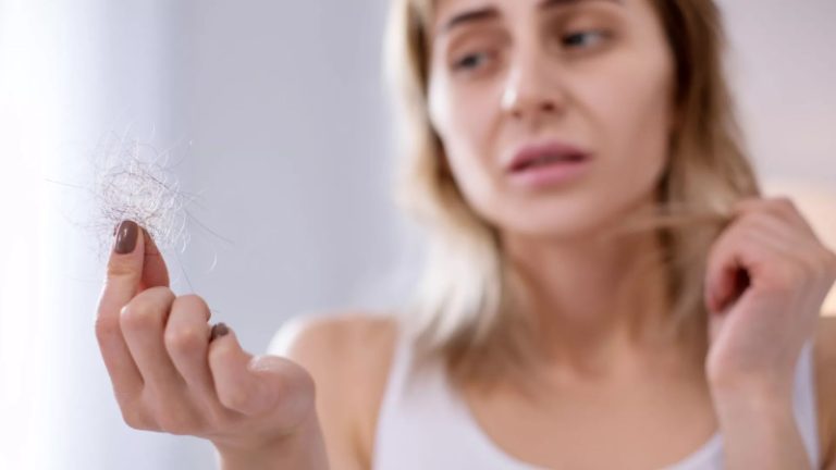 أسباب قد تؤدي لتساقط الشعر