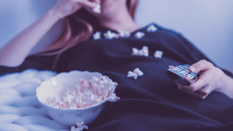 6 ساعات فراغ للنساء تؤدي إلى أورام الرحم