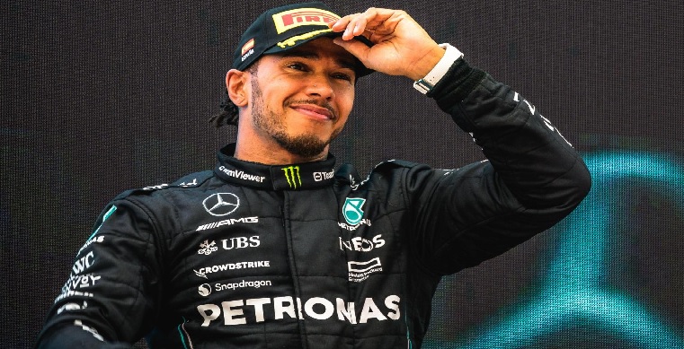 هاميلتون يتحدث عن الموسم القادم ويؤكد: سننتج سيارة تنافسية