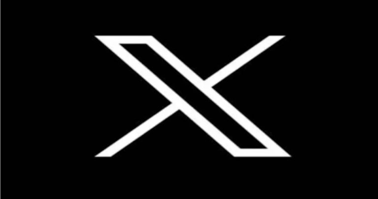 منصة “إكس” تعود للعمل