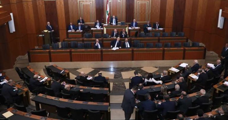 إقرار قانوني الإيجارات للأماكن غير السكنية وأصول المحاكمات