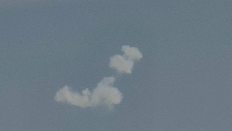 بالصور.. القبة الحديدية تحاول اعتراض الصواريخ على الحدود