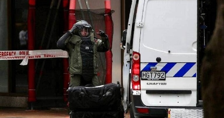 الشرطة النيوزيلاندية: الطردان لا يشكلان تهديداً