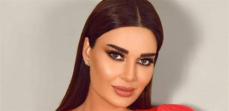 بالفيديو.. إبن سيرين عبد النور يلفت الأنظار