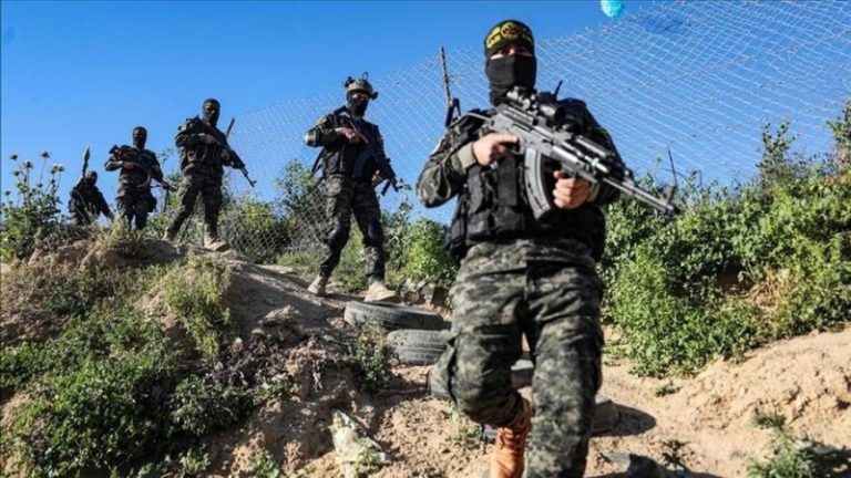 “سرايا القدس” تقصف تحشدات للعدو في خان يونس