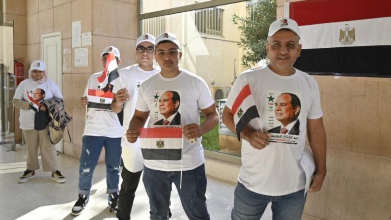 بالصور.. الجالية المصرية في لبنان تنتخب رئيسها