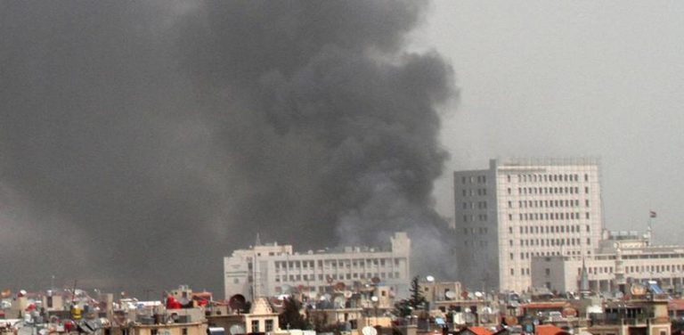 “الحرس الثوري” يعلن اغتيال قائد استخبارات “فيلق القدس” ونائبه في العدوان على دمشق (فيديو)