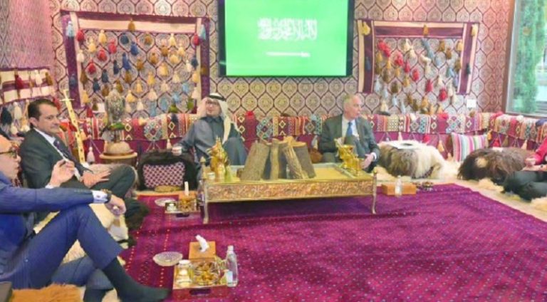 السفراء الخمسة يسحبون أسماء المرشحين من التداول