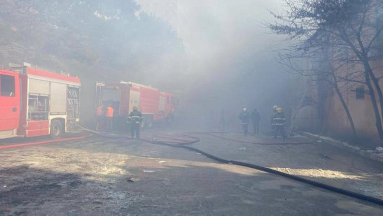 قتلى بانفجار مستودع تجاري في باكو