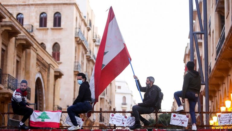 بيروت بين تخبّط باريس ودبلوماسية برلين