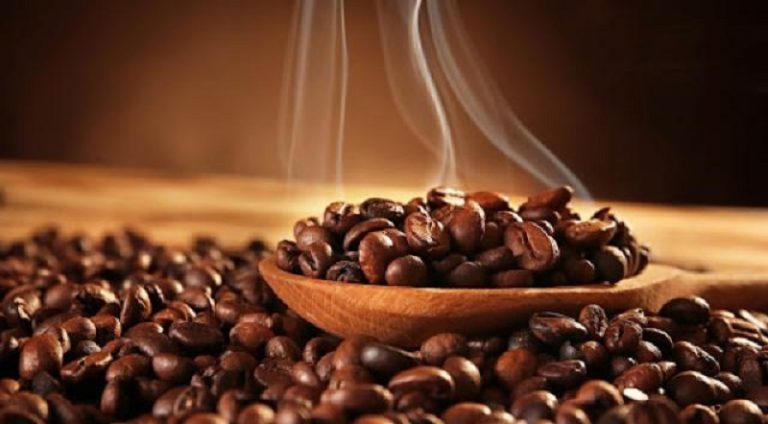 شركات الشحن ترفع رسوم نقل “البن”