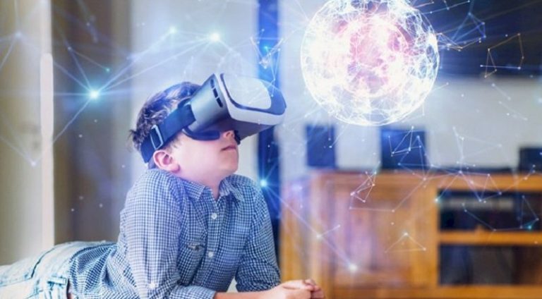 بالفيديو.. افتتاح مدرسة “الواقع الافتراضي” في اليابان!