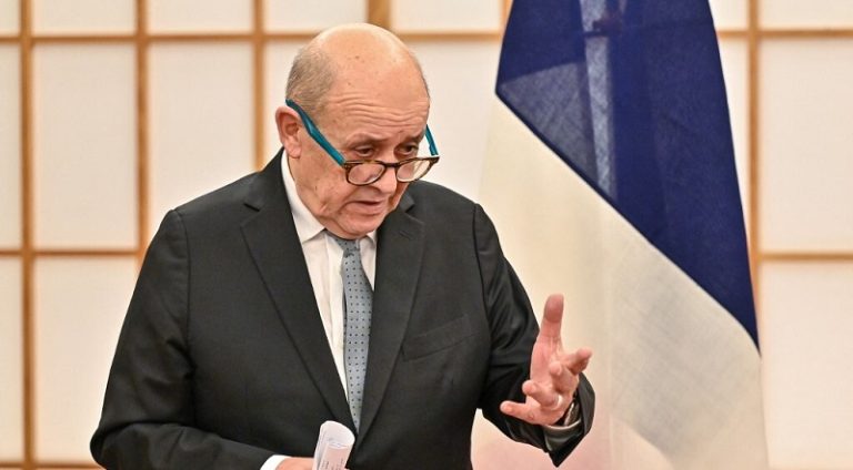 لودريان من تطوير “العُلا” إلى محاولة تطوير الحل اللبناني