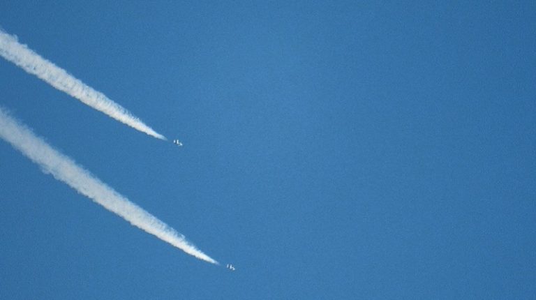 العدو يستهدف يارون ومارون الراس