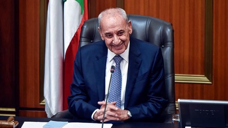 جلسة عامة في 25 نيسان