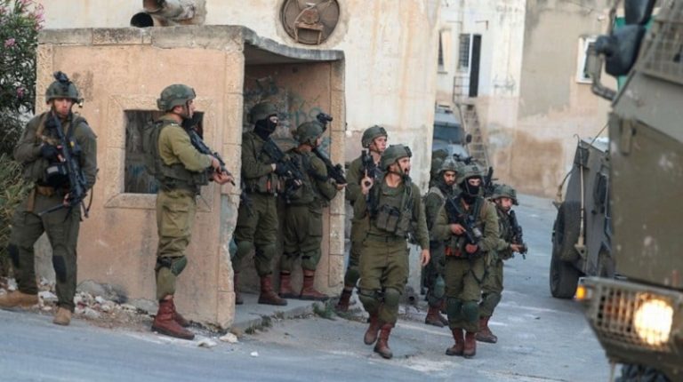 إصابة 4 جنود للاحتلال بتفجير في جنين