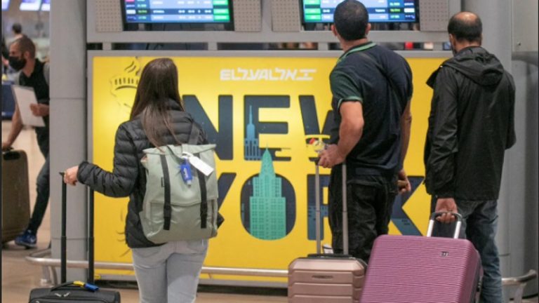 “هآرتس”: عشرات الأطباء النفسيين يغادرون الأراضي المحتلة