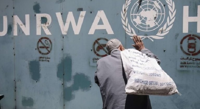 واشنطن تعلق تمويل “الأونروا”