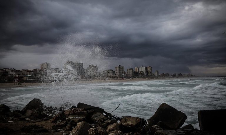 خطوات وقائية لتفادي مخاطر المنخفض الجوي