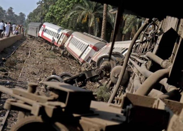 قتلى وجرحى بحادث قطارات في اندونيسيا