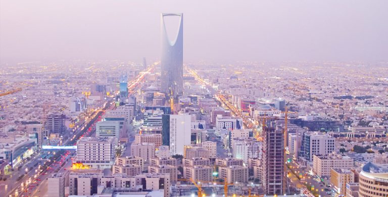 السعودية تعيد تبادل الوفود التجارية مع كندا