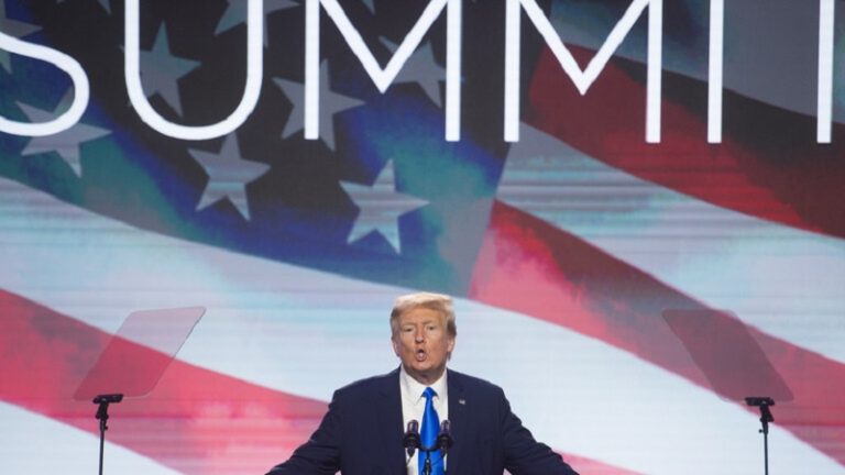 بين المرشحين الجمهوريين.. ترامب في الصدارة!