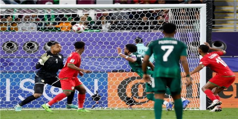 كأس آسيا لكرة القدم: هدف قاتل يمنح السعودية فوزاً غالياً على عُمان