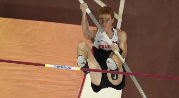 بظروف غامضة.. وفاة بطل سابق للعالم بالقفز بالزانة